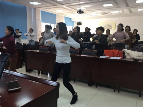 1542179027131246.jpg 關(guān)愛(ài)-2.jpg